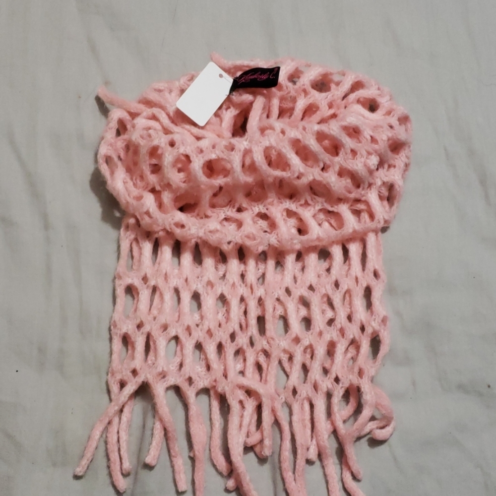 NWT light pink knit neck scarf